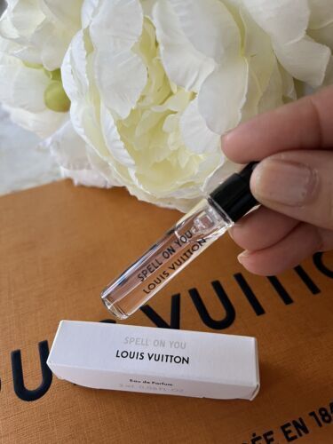 Shop Louis Vuitton Perfumes & Fragrances (LP0072) by mongsshop