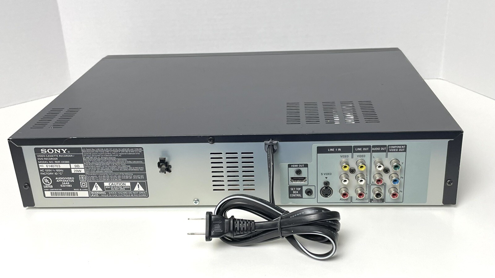 Sony RDRVX560 VCR VHS / DVD Recorder Combo Player HDMI No Remote