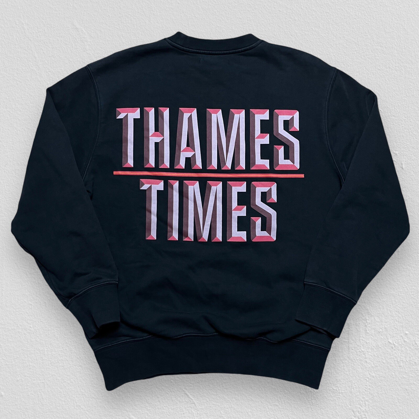THAMES TIMES Men's Crewneck Graphic Print Sweatshirt M Black Blondey McCoy Skate