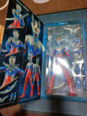 Ultraman Zero Medicom Toy RAH Ultra Galaxy Legend The Movie