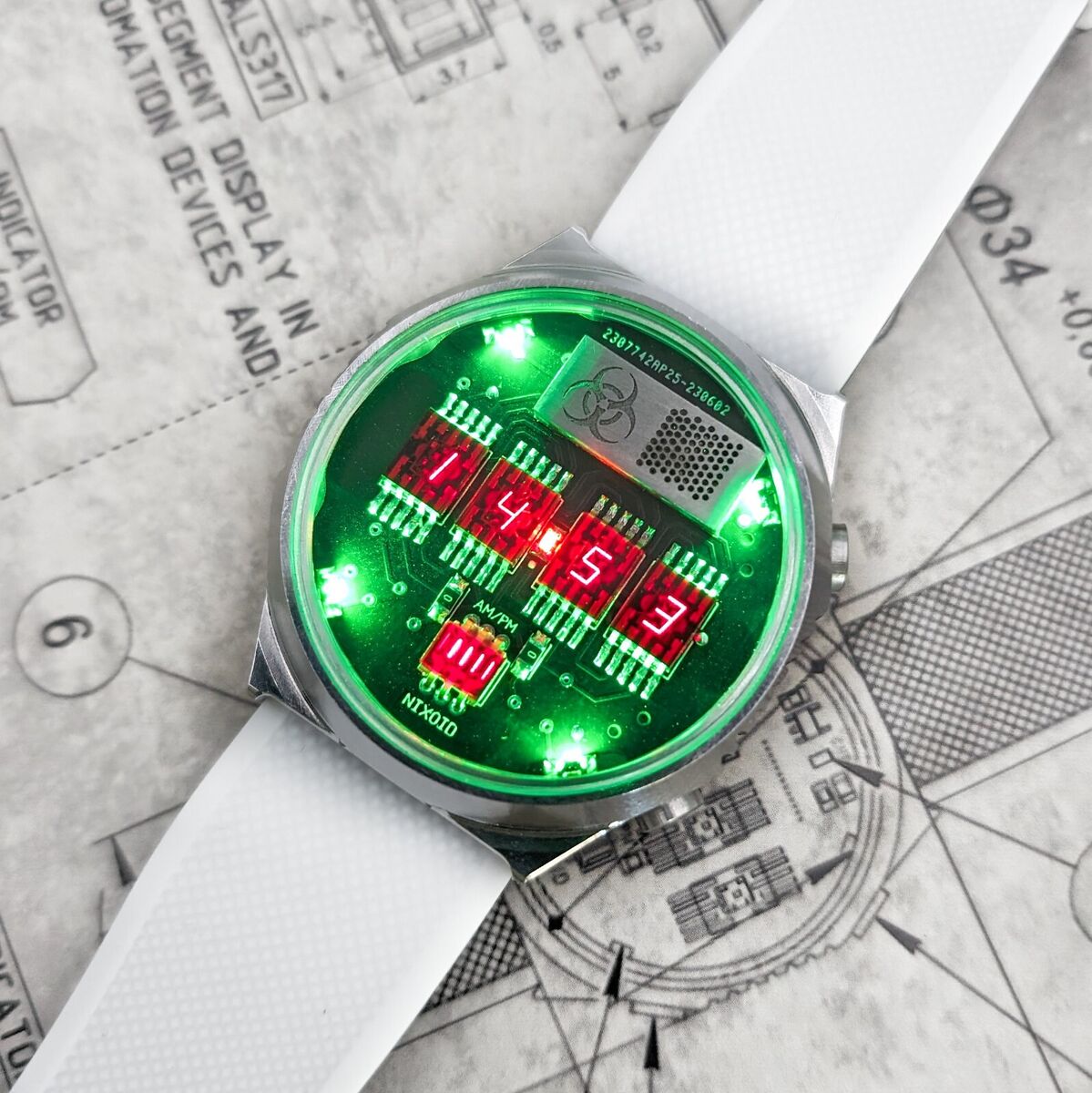 Retro LED Watch TimeRed (Splash Resistant, sapphire,metal Retro LED Watch TimeRed (Splash Resistant, sapphire,metal