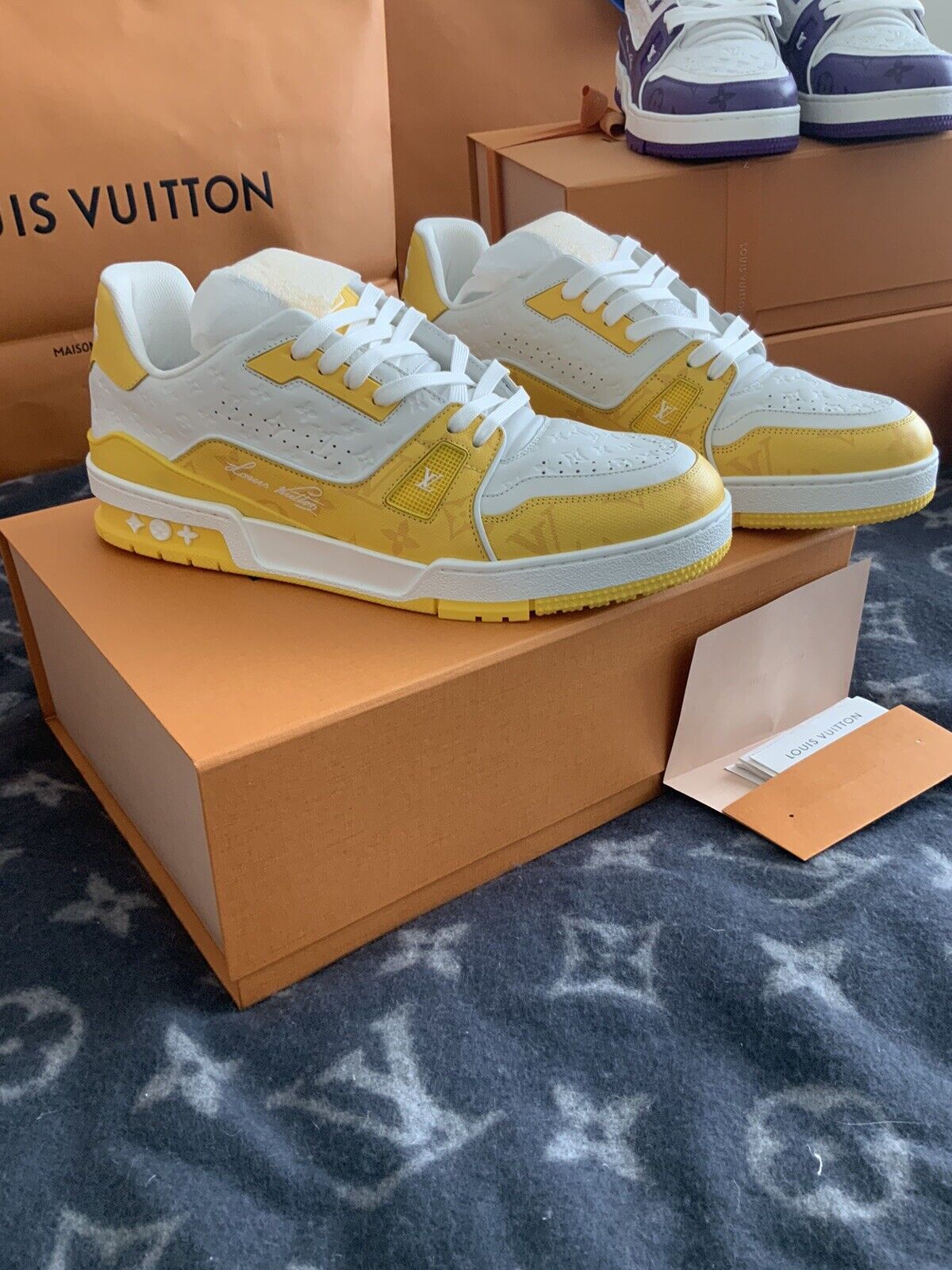 Louis Vuitton LV trainer yellow brand new with receipt Sold Out￼ SIze 9 US  10