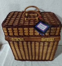 Pierre Cardin Polished Wicker Picnic Basket Vintage 1994  7.5 in x 13 in