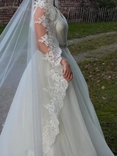 Luxurious Embroidered Royal Cathedral Mantilla Vintage Bridal Wedding Veil