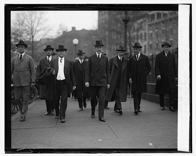 Coolidge & Members,Arlington,12/26/23,December 1923,President of United States