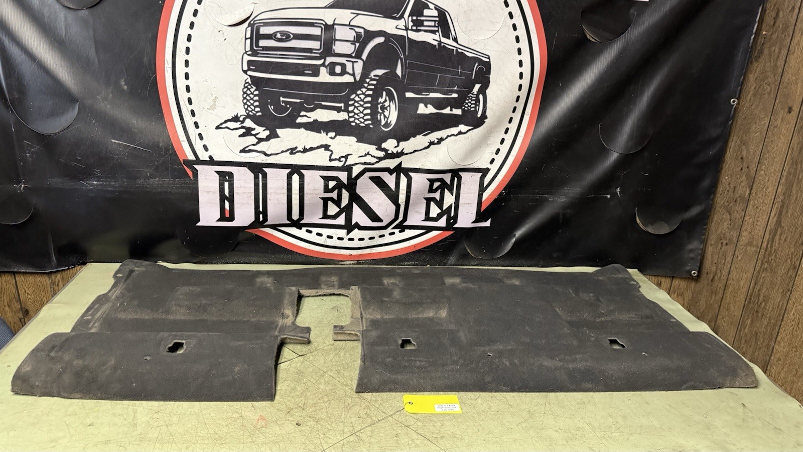 Ford F-350 Super Duty 2011-2016 Rear Seat Panel Trim Black Carpet bc34-25424b48