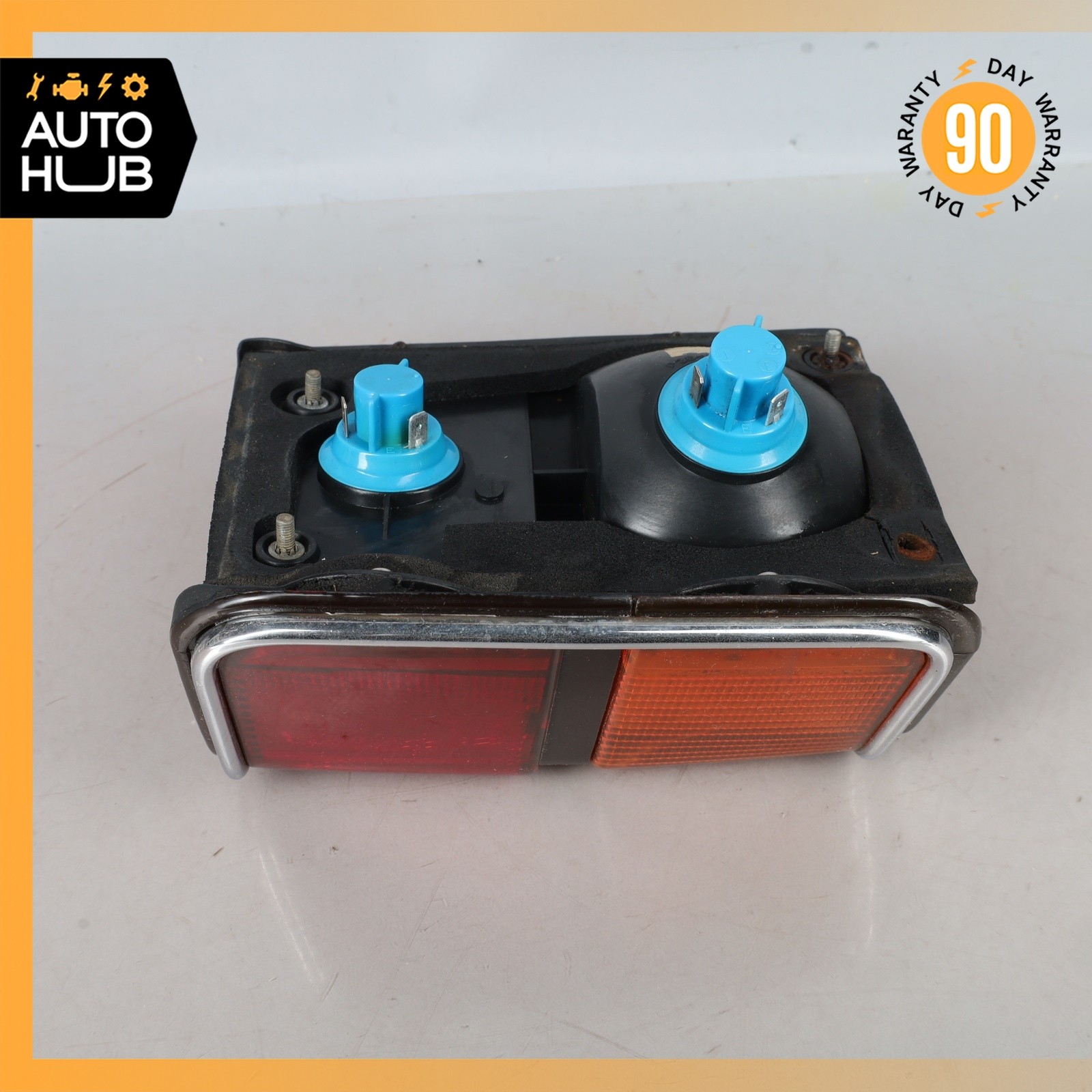 Bentley Brooklands 1981-1996 Rear Right Outer Tail light