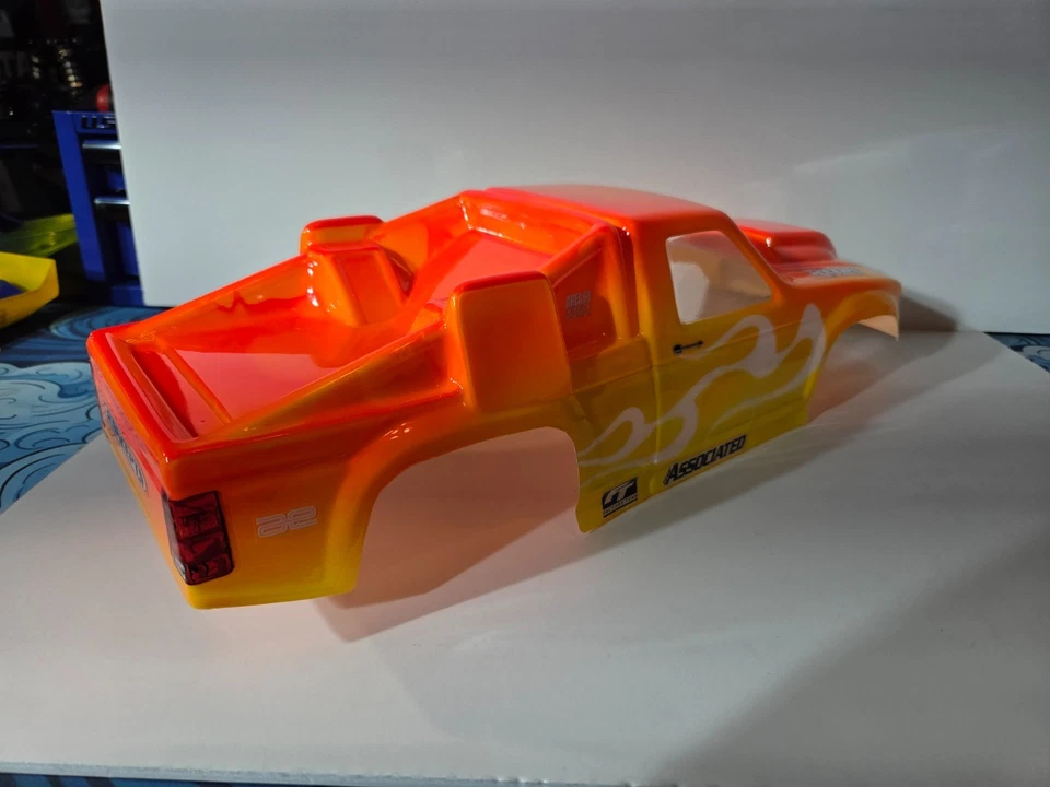 Ford F-150 RC10T Team Truck 1993 JCONCEPTS carrocería pintada y recortada Foto 4 de 4