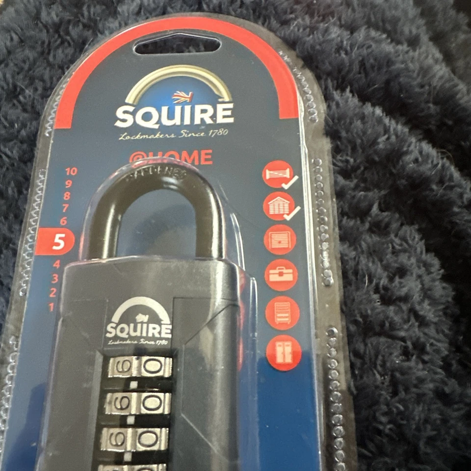 Squire Combi CP50/1.5 Medium Shackle 50mm Recodeable 4 Wheel All Weather Padlock - Image 3 of 4
