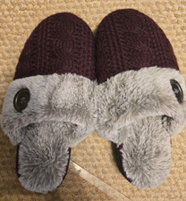 Dearfoams Women's Slippers Large 9-10 Espresso Purple sweater and fur NWOT