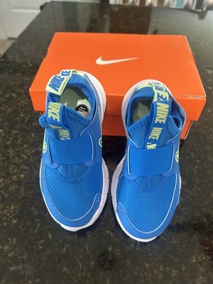 Toddler Boy Nike Flex Runner Sneakers, size 9c New in box Blue