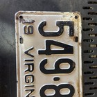 1951 VIRGINIA License Plate 549-827 — photo 3