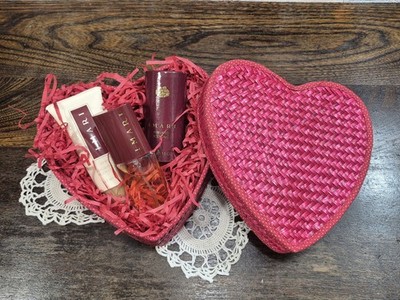 Vintage Avon Imari Fragrance Gift Set Cologne, Talc & Body Cream in Heart Basket