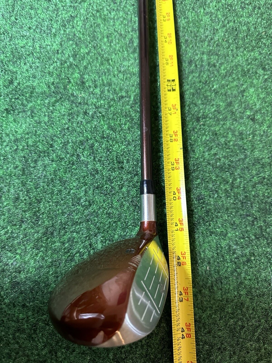 TaylorMade Titanium Driver 10.5* w/ Graphite Bubble R-80 Plus (44.5 7