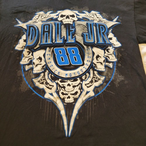 Nascar T-Shirt Men’s Size XL Dale Earnhardt Jr 88 Skull Hendrick Motorsports - Picture 2 of 9