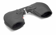 MOFFOLE UNIVERSALI PER MOTO DOTATE DI PARAMANI IMBOTTITE ANTIPIOGGIA GIVI TM421