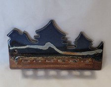 Stoneware Artisan Made 6 Slot Tooth Brush Holder Pine Tree Pattern