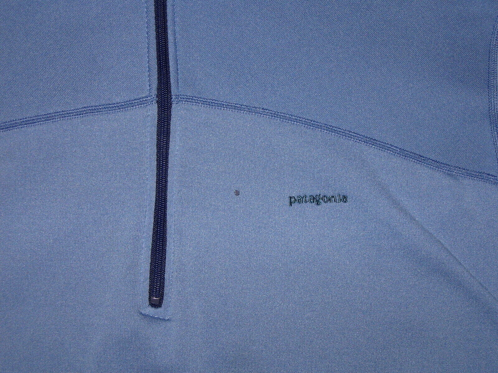 PATAGONIA CAPILENE ZIP NECK BASE LAYER MENS SZ S BLUE POLY BLEND EUC WITH DEFECT