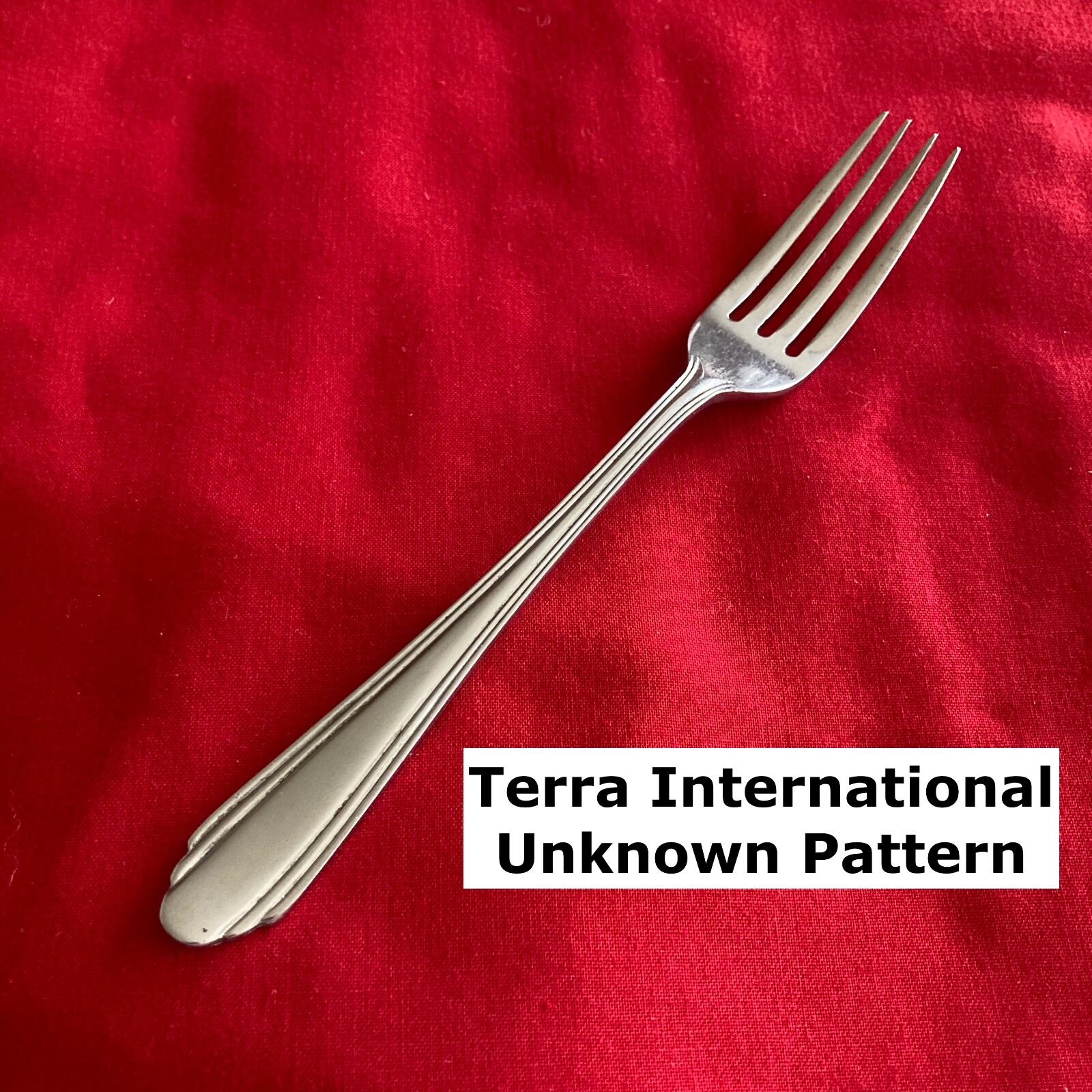 Terra Intl Outline Edge Dinner Fork 7 Inch Stainless Steel Flatware Unknown Pattern