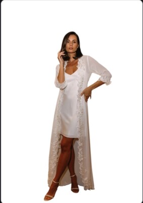 Le Rose Iris Sexy Bridal Floral Lace trimmed maxi robe size  L/XL