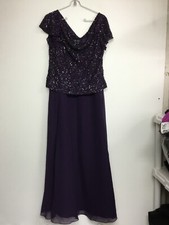 J. Kara Full Length Formal Dress Purple Beaded Short Sleeve Size 10P.