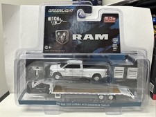 Greenlight Rare 1:64 MiJo Hitch & Tow White 2018 RAM 3500 LARAMIE w/Gooseneck