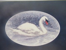 Stickvorlage "Schwan" Kreuzstichmotiv Jill Oxton