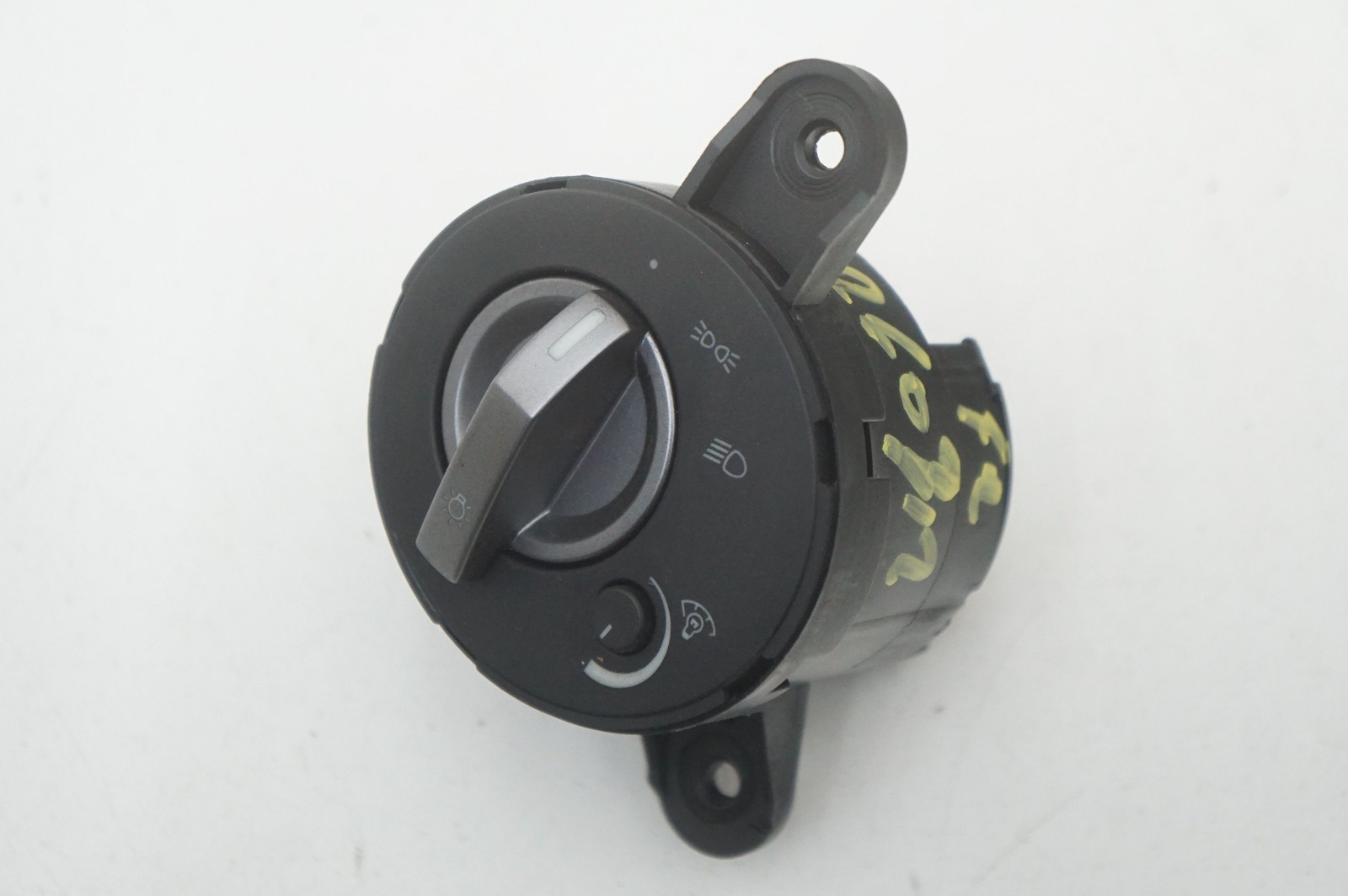 Dash Headlight Headlamp Switch Knob OEM 4G43-11654-AD Aston Martin V8 Vantage 08