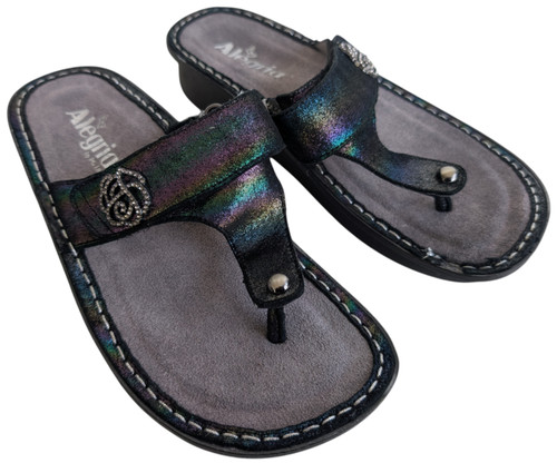 Alegria Carina Iridescent Rainbow Womens Size 37 7-7.5 Flip Flop Thong Sandals