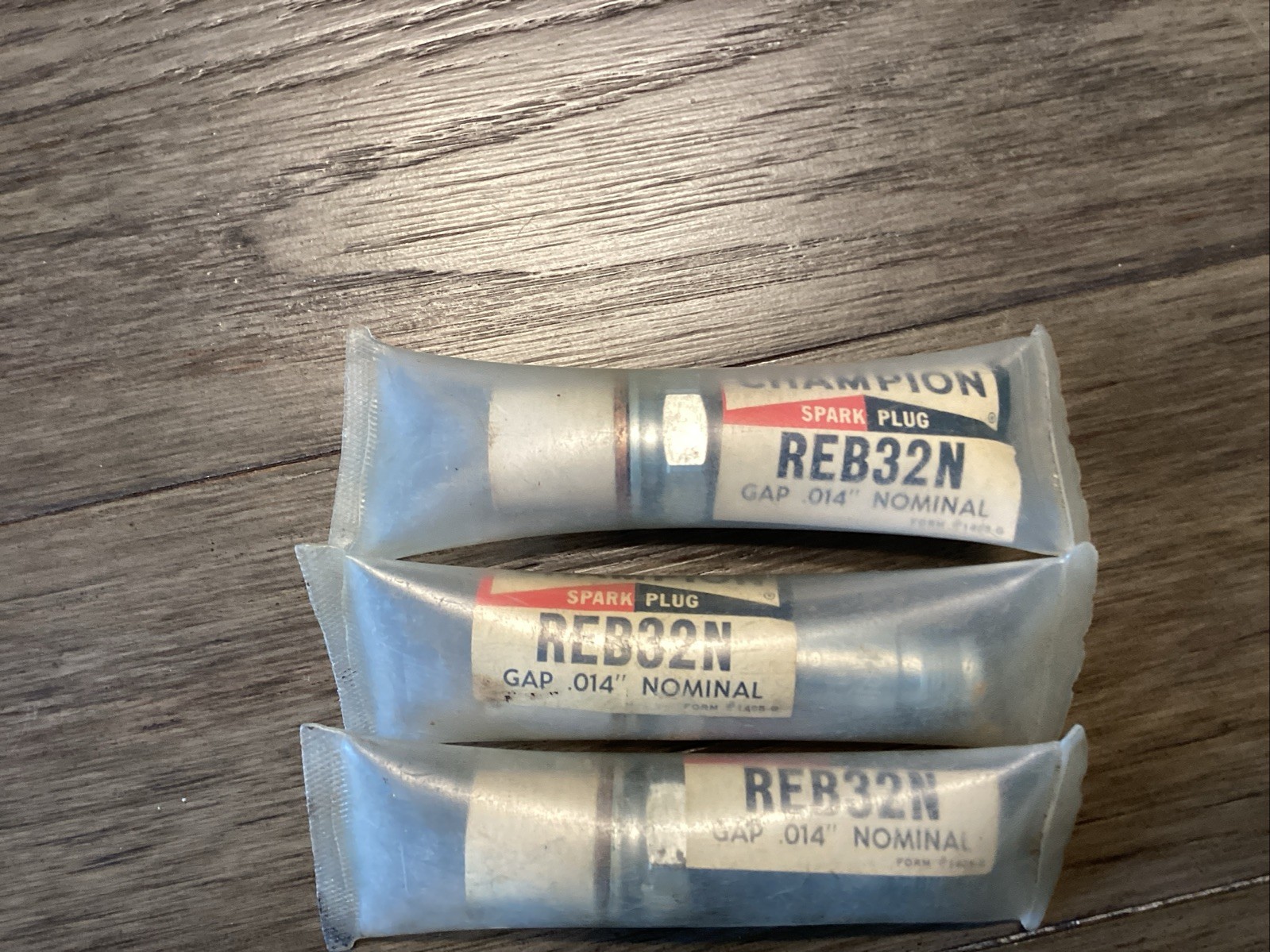 #REB32N CHAMPION SPARK PLUG, Lot of 3