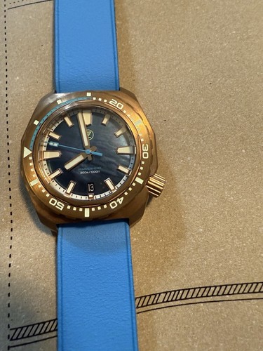 Zelos HAMMERHEAD V3 300M Bronze Mother of pearl 44mm Watch - Picture 5 of 7