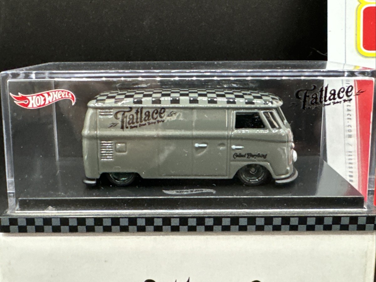 ミニカー Hot Wheels VW Bus Amazon.com: Hot Wheels - Volkswagen VW Bus - Limited Edition