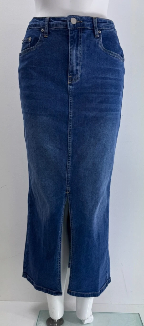 Ladies Ex In The Style Maxi Denim Skirt Size 10 12 14 16 18 20 22 24 26 28 30 32
Opens in a new wind