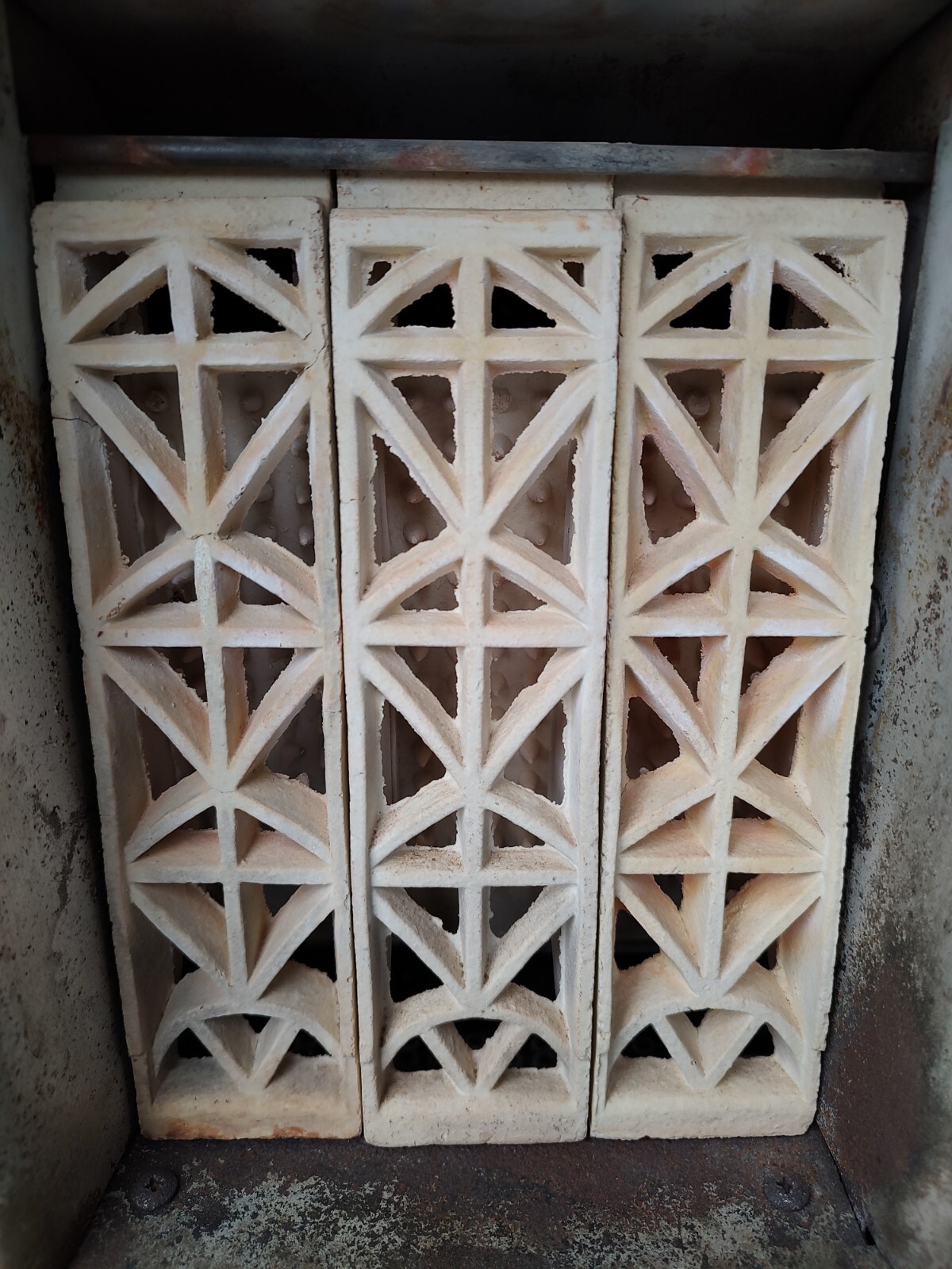 Vtg Dearborn Natural Gas 12,000 BTU Space Heater Ceramic Grates Model