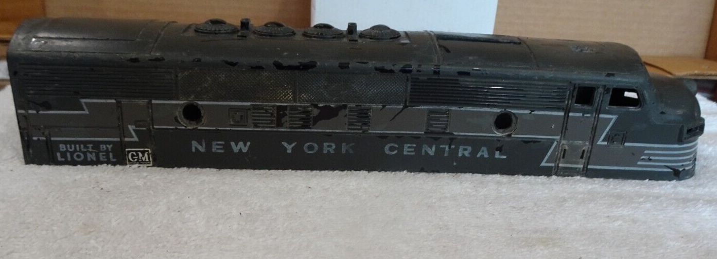 LIONEL #2333 NEW YORK CENTRAL CAB FOR RESTORATION BOX-11