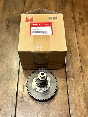 HONDA Camshaft Assy GX390 EU6500 EB7000 EM6500 14100-ZF6-W01