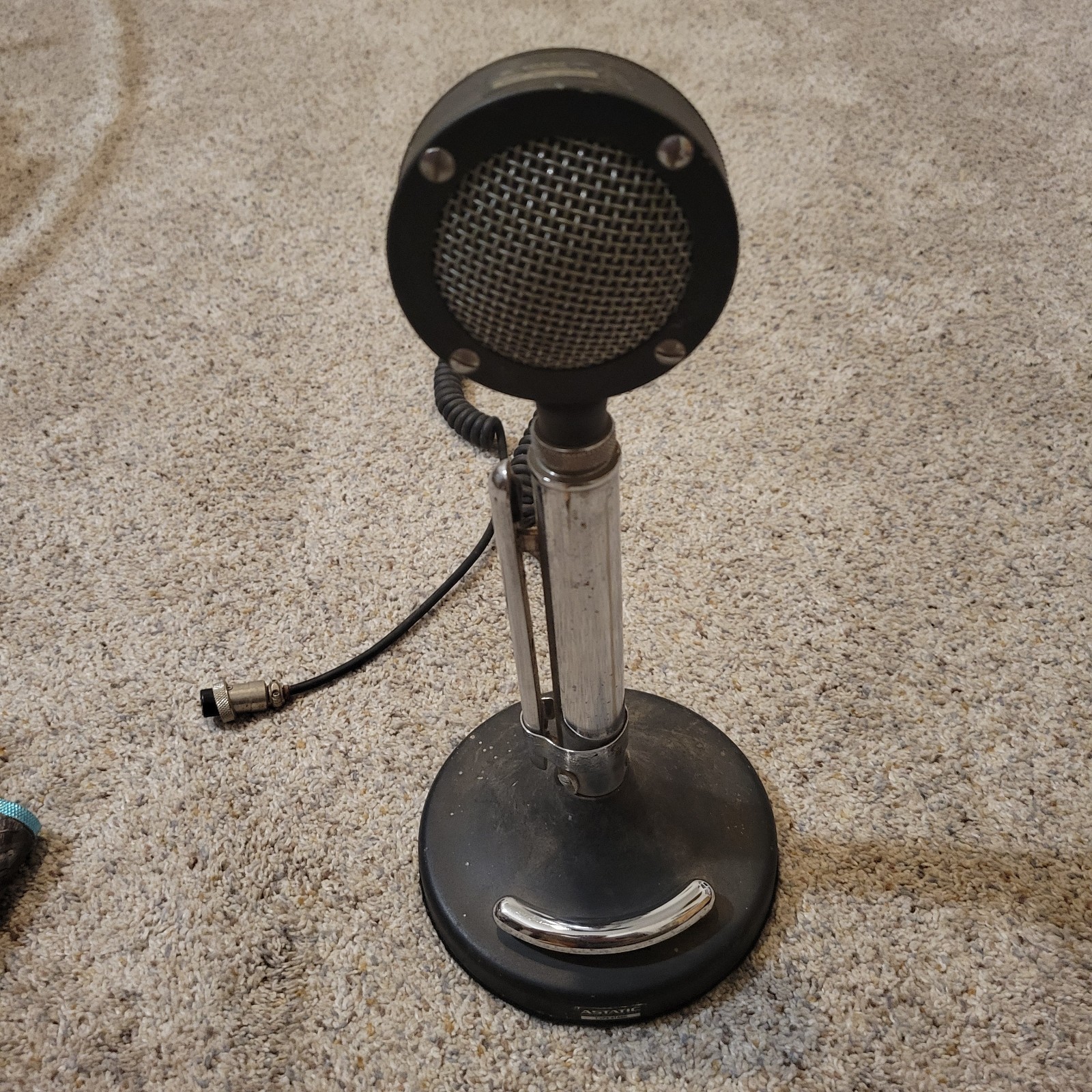 Astatic D-104 Desk Microphone T-UP9 Stand Black Silver Vintage CB Ham Radio