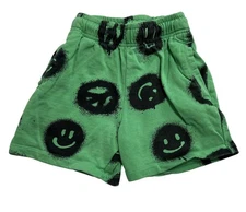 Molo Adian Shorts in Fresh Peace Green