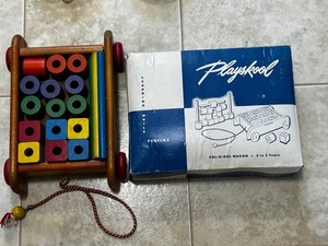 Vintage Playskool Wagon Wooden Blocks Pull Toy Complete in box 1960 1st version