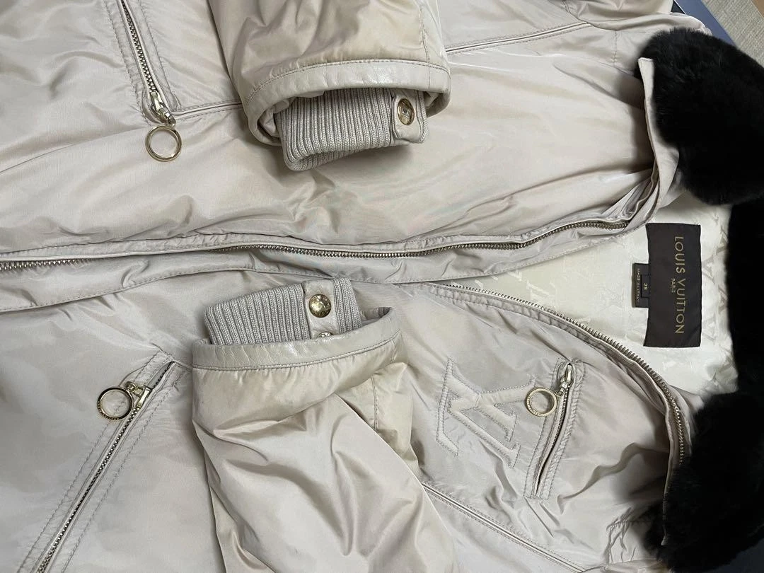 LOUIS VUITTON（LV） Piumino Louis Vuitton con pelliccia di coniglio beige