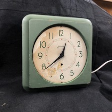 Mid Century Green Sessions Clock Co., Model A, Electric Clock. Made in USA.