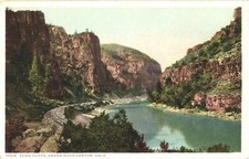 Picturesque View of Echo Cliffs, Grand River Canyon, Colorado Postcard