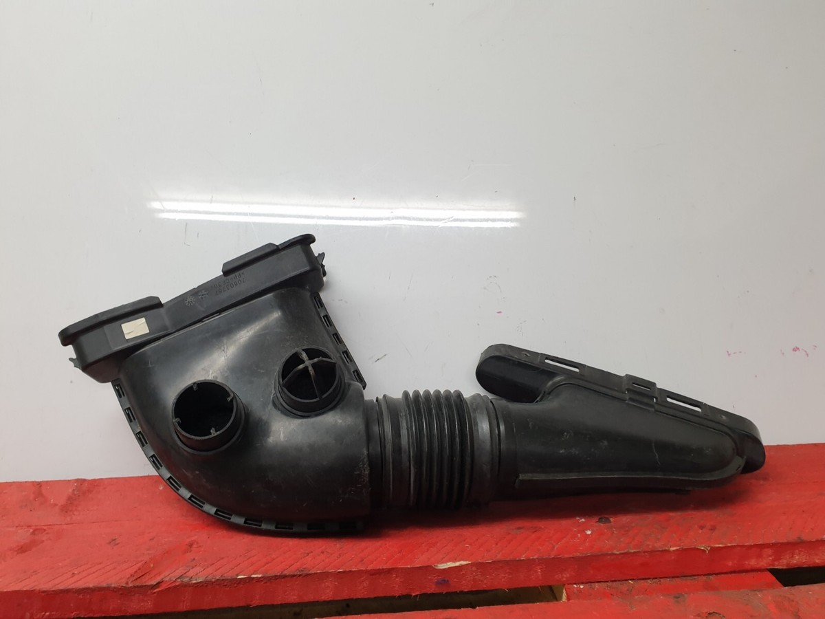 Mercedes C Class Raw Air intake Line W205 16-20 A6540941597 | eBay