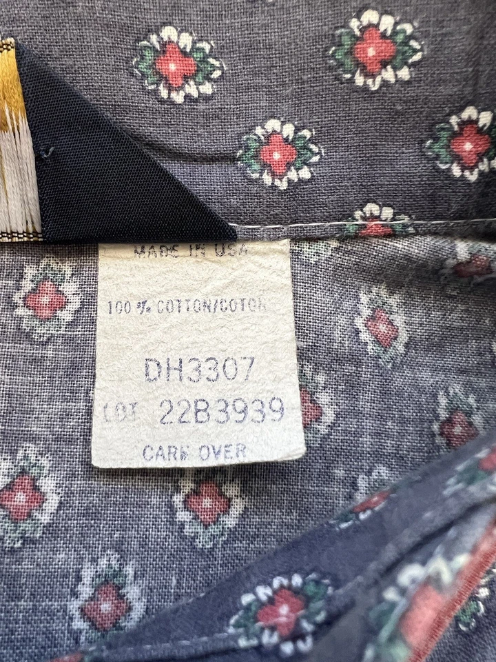 Camisa occidental Panhandle delgada de colección para mujer bloques de colores flor geométrica AOP mediana Foto 4 de 4