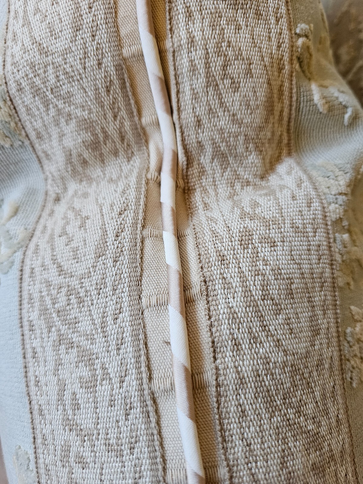 Picture 3 of 18