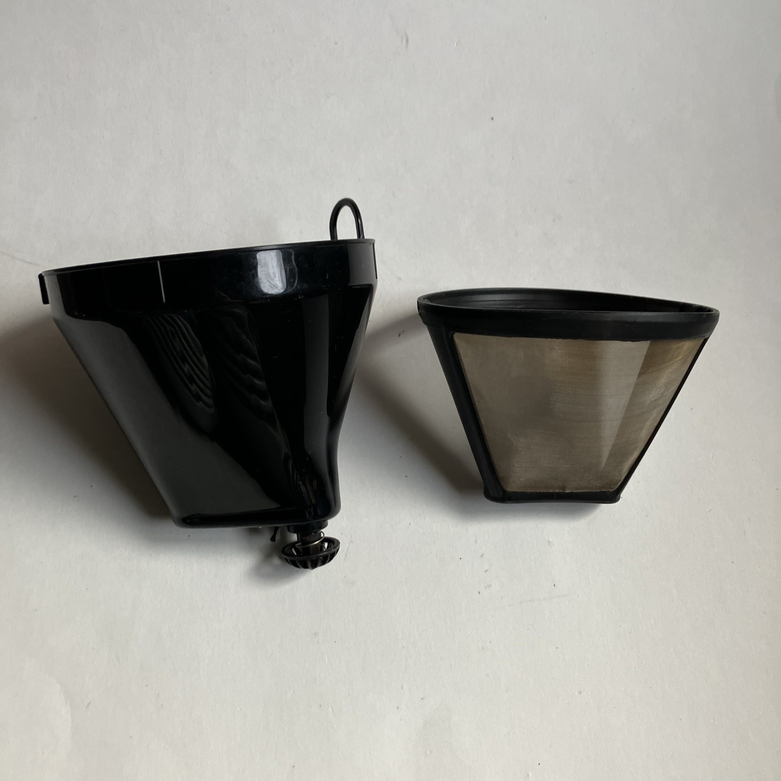 Replacement Brew Basket And Filter For Dcc-1200