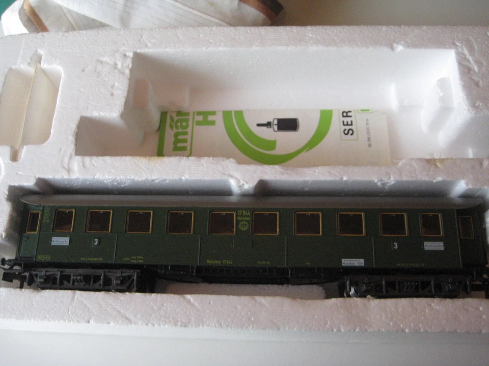 Märklin H0 2850 "Reichsbahn-Zug" mit BR E04 und 3 Wagen wenig gelaufen in OVP - Bild 3 von 4