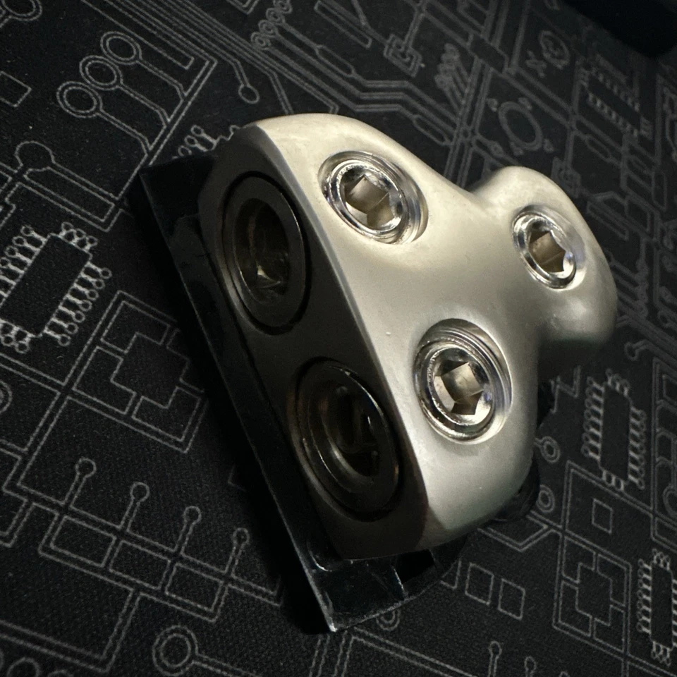 Rockford Fosgate Corrosion Resistant 1/0 AWG Distribution Block for Wires  RFD1  - Image 3 of 4