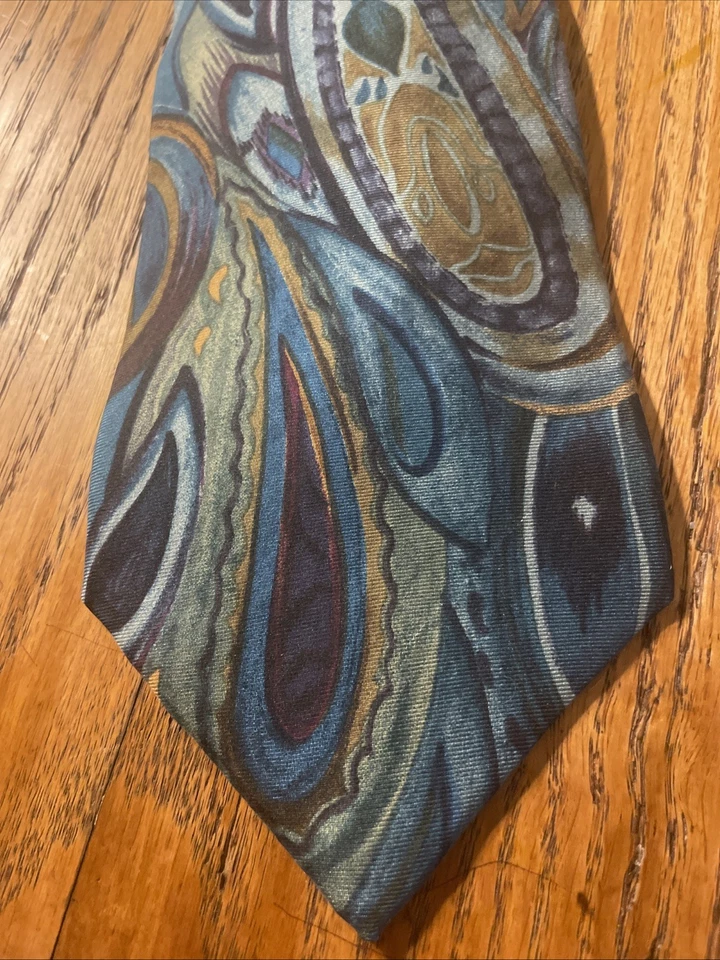 Vintage EUC John Henry Silk Paisley Tie Men’s Necktie Made In USA - Image 3 of 4