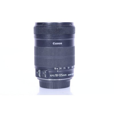 Canon EF-S 18-135 mm F/3.5-5.6 IS Zoomobjektiv - EFS 3,5-5,6/18-135 IS Zoom Lens